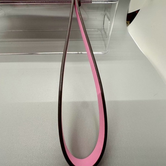 NWT Kate Spade New York Lucy Spade Flower Medium L-Zip Wristlet (Retail $179) - Picture 6 of 8